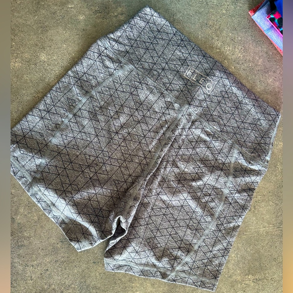 Fleo True High Contour Short 4” higher rise